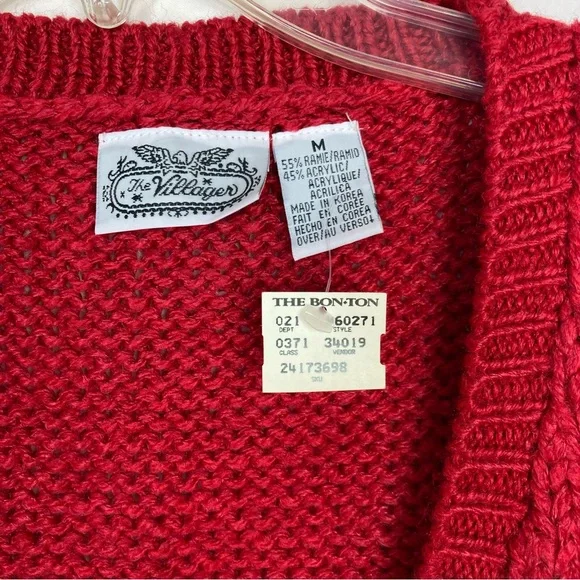Vintage The Villager M Medium Hand Knit Ugly Christmas Sweater Vest Button NOS - Picture 2 of 8